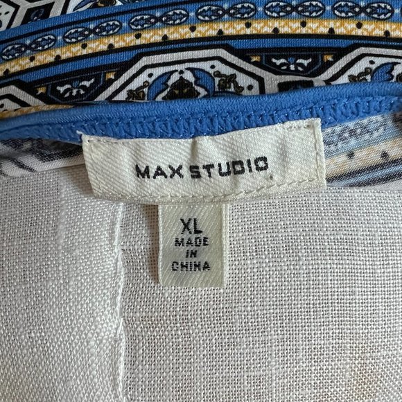 Max Studio Lightweight Pattern Dress - Picture 6 of 6